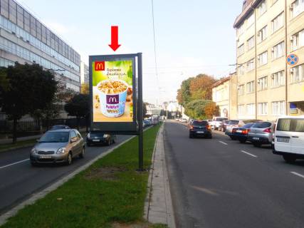 Ситилайт  в Львове, 1.8x1.2  Митрополита Андрея вул., 10, роздільник, район Політеху, в сторону Бандери вул. фото 1