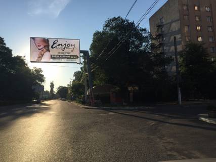 Білборд, Бігборд (Борд)  A у Одесі Львівська вул. - Лігінська вул. (Макаренка) Фото 1