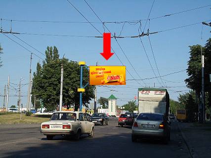 Билборд  в Кременчуге, 3x6  Московська вул. / Свободи пр. (кол. 60-річчя Жовтня вул.), біля АЗС фото 1