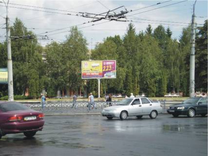 Призма A в Ровно Київська вул. - Грушевського вул. - 297680 фото 1