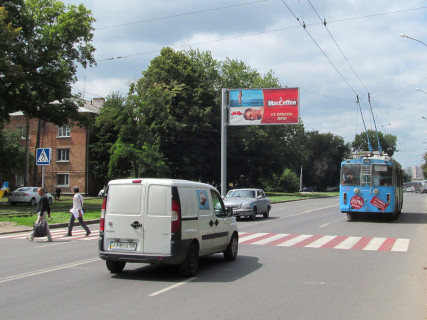 Билборд B в Харькове, 3x6  Байрона (кол. Героїв Сталінграда) пр., 6, в центр фото 1