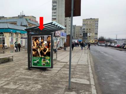 Ситилайт  в Львове, 1.8x1.2  Червоної Калини пр., 109, зуп. "пр. Червоної Калини", з центру фото 1