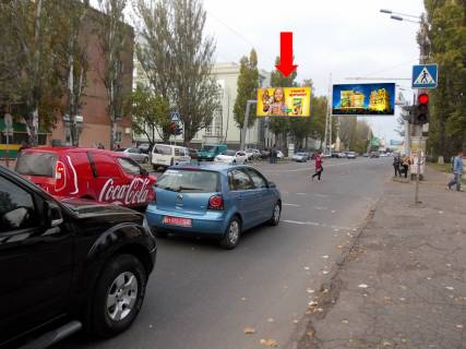 Билборд B в Одессе, 3x6  Краснова вул., 3, біля банку "Південний", в центр фото 1