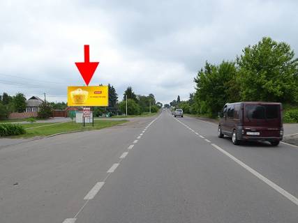 Билборд B в Циркунах, 3x6  с. Циркуни, Соборна вул., магазин "Олена", у бік с. Липці фото 1