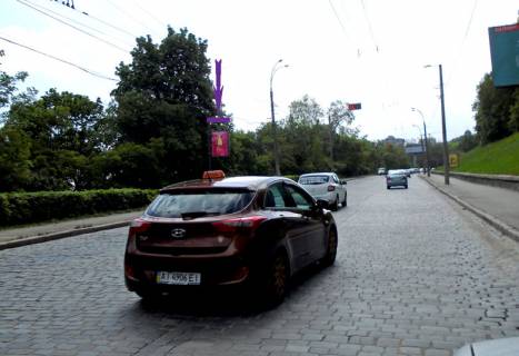 Ситилайт  в Киеве, 1.8x1.2  Подільський узвіз - Кирилівська вул. (Фрунзе)., 99-1К2, навпроти фото 1