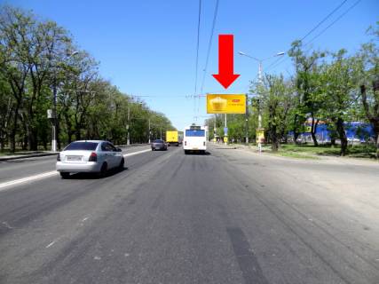 Билборд A в Николаеве, 3x6  Героїв Сталінграду пр., 11, біля супермаркету "Metro", АЗС "Formula", з центру фото 1