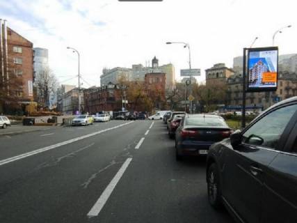 Видеоборд A у Києві Мечникова вул., 10/2, біля ст.м. "Кловська", прайс за трансляцію ролика 10 сек 1вихід/80 сек, з 0:00 до 23:59 - 402378 Фото 1