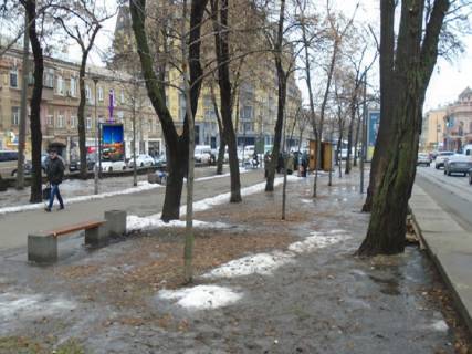 Ситилайт B в Киеве, 1.8x1.2  Нижній Вал вул., 19/21 фото 1