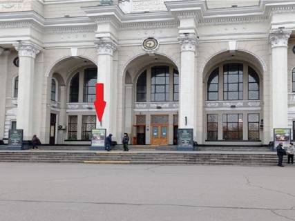 Скроллер A в Одессе Привокзальна пл., 2, ж/д вокзал, центральний вхід 2 - 402248 фото 1