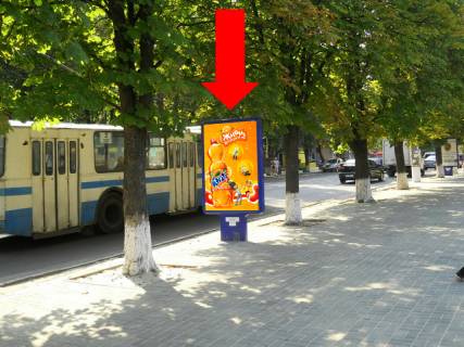 Ситилайт A в Сумах, 1.8x1.2  Іллінська вул. (кол. Червоногвардійська вул.) / Ярослава Мудрого вул. (кол. Пролетарська вул.), 45 (№2) фото 1
