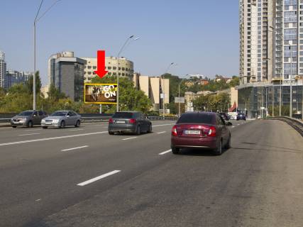 Билборд B в Киеве Бойчука ул. (бывш. Киквидзе ул.) , мост, в сторону Украинки бул. фото 1