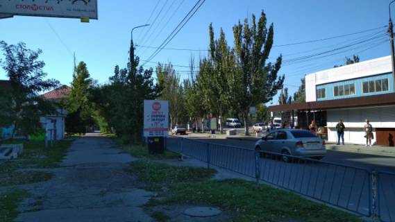 Ситилайт B в Бердянске Западный пр. - Свободы ул., 2/13 фото 1