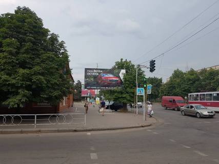 Billboard B in Krivy Rig, 3x6  Sobornosti (kol. Kosiora) st., 35a - Mistec'ka (kol. Zemlacki) st., u bik kil'ca Sobornosti (kol. Kosiora st.) Photo 1