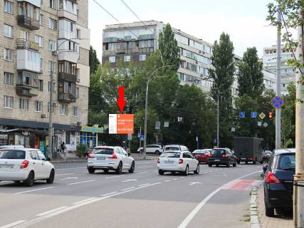 Billboard B in Kyiv, 2.3x3.14  Solom'ans'ka st., 10 - st. Oleksiivs'ka, na svitlofori, v storonu Solom'ans'koi pl. Photo 1