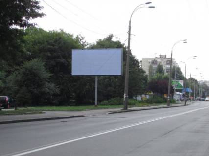 Билборд B в Киеве Кирилівська вул. (колиш. Фрунзе ул.), 123, з центру фото 1