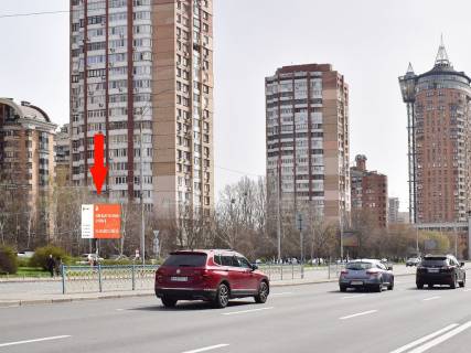 Бэклайт B в Киеве, 2.3x3.14  Українки бул., 21, в сторону Миколи Міхновського бульвар (Дружби Народів бульвар), з центру фото 1