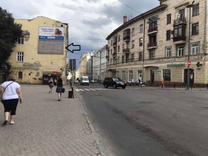 Prismatron, Prism A in Chernivtsi Universitets'ka st., 8, fasad, nizna, centr - 298848 Photo 1