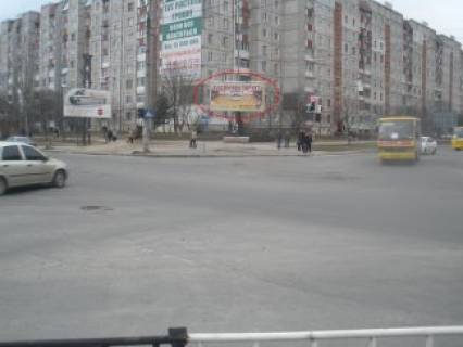 Призма  в Ивано-Франковске, 3x6  Івасюка вул. - Івана-Павла II вул. (кол. Будівельників вул.), навпроти Епіцентра, ліва - 436174 фото 1