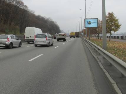Скроллер A в Киеве Набережне шосе, 1 км до Паркового (Пішохідного) мосту, в сторону Поштової пл. - 395526 фото 1