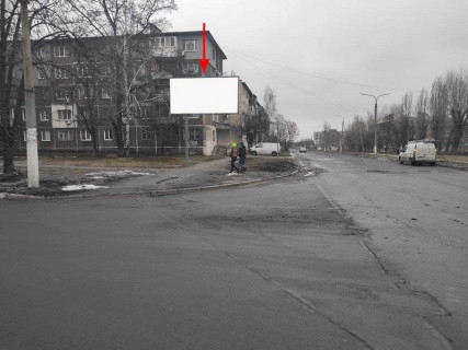Билборд B в Шахтарське, 3x6  Шахтарської Слави вул., 18 - Захисників України вул. (колиш. Чайковського вул.) фото 1