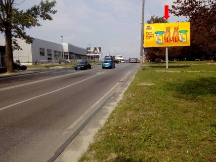 Билборд  в Львове, 3x6  Кульпарківська вул., 145, в центр, біля ТРЦ "Victoria Gardens" фото 1