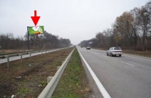 Билборд B в Коротыче, 3x6  Траса Київ - Харків, 464 км - с. Коротич, Київська вул., у бік Люботина фото 1