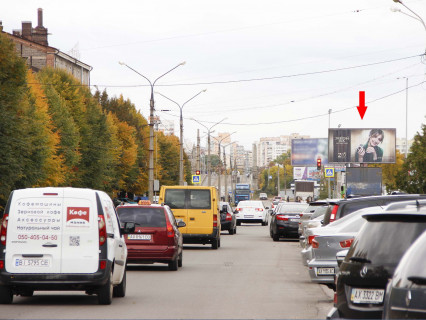 Призма A в Харькове, 3x6  Тарасенка (кол. Плеханівська) вул., 135/139 - Соїча вул., в центр - 667499 фото 1