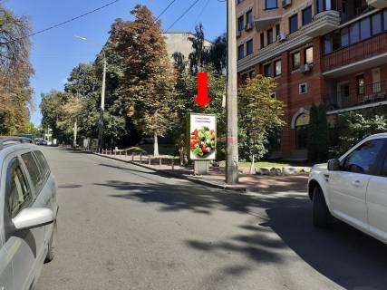 Ситилайт  в Киеве, 1.8x1.2  Паньківська вул. 27/78 - вул. Жилянська, в сторону вул. Саксаганського фото 1