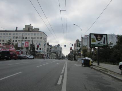 Скроллер A в Киеве Антоновича вул. (колиш. Горького вул.), 124/128 - 294533 фото 1