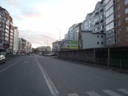 Білборд, Бігборд (Борд)   у Івано-Франківську, 3x6  Південний бульвар - Бельведерська (Московська) вул., біля магазину "Колібріс" Фото 1
