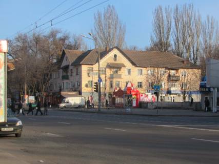 Ситилайт A в Кривом Роге, 1.8x1.2  Гагаріна пр., 13 - Єсеніна вул., зупинка "Дом советов" фото 1