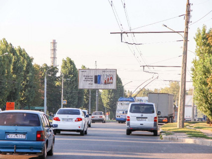 Призма A в Харькове, 3x6  просп. Льва Ландау (50-річчя СРСР)., 149, в центр - 667798 фото 1