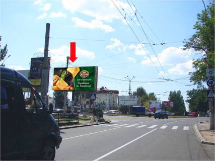 Призматрон, Призма A у Миколаєві, 3x6  Центральний пр. (кол. Леніна пр.) / Аркасівська вул. (Пушкінська) ., роздільник, біля супермаркету "Ельдорадо", в бік порту - 216459 Фото 1