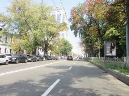 Видеоборд A в Киеве Князів Острозьких вул. (Московська)., 37, прайс за трансляцію ролика 10 сек 1вихід/80 сек, з 0:00 до 23:59 - 393814 фото 1