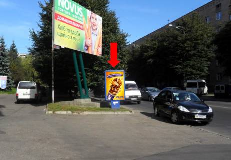 Ситилайт  в Ровно, 1.8x1.2  Міцкевича вул., 1, біля готелю "Мир" фото 1