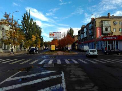 Билборд A в Бердянске Труда пр. - Университетская ул., 41, напротив фото 1