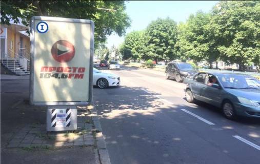 Ситилайт B в Николаеве Центральний просп. (Леніна просп.)., 71А - Соборна вул. (Радянська) ., перший фото 1