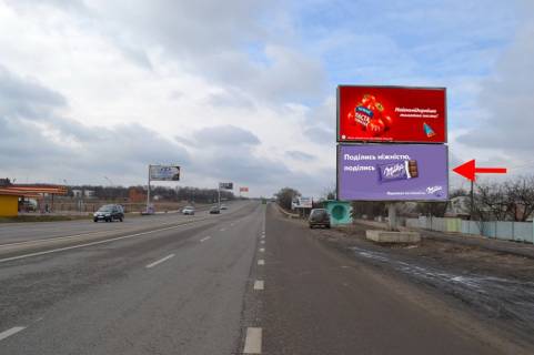 Билборд A в Песочине, 3x6  Полтавський шлях - с. Пісочин, Автомобільна вул., навпроти двох АЗС, з центру фото 1