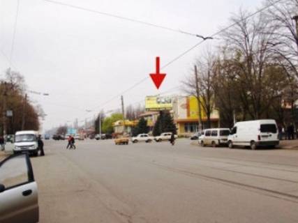 Billboard A in Krivy Rig, 3x6  Sobornosti (kol. Kosiora) st., 37 - Kostenko st., RK "Gollivud" Photo 1