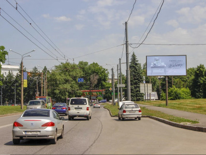 Билборд A в Харькове, 3x6  Харківське (кол. Білгородське) шосе, 16, з центру фото 1