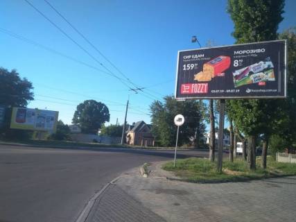 Призма A в Кременчуге Українки пр. (колиш. 50-років. Октября пр.) - Свободи пр. (колиш. 60-річчя Жовтня вул.) - 297300 фото 1