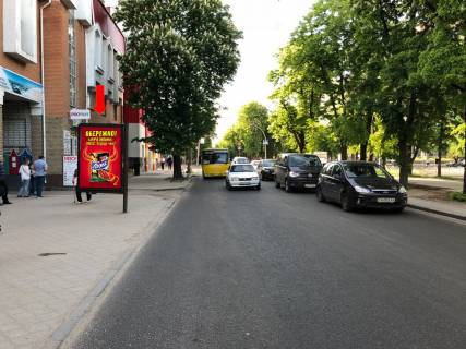 Ситилайт B в Черкассах, 1.8x1.2  Шевченка бул., 276, навпроти ПК "Дружба Народів", в центр фото 1