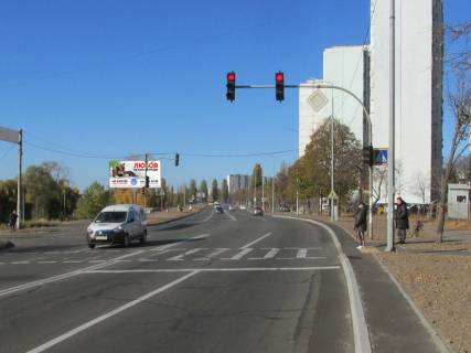 Білборд, Бігборд (Борд)  B у Києві Райдужна вул., 53, навпроти Фото 1
