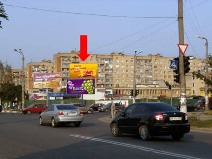Білборд, Бігборд (Борд)   у Івано-Франківську, 3x6  Вовчинецька (Гагаріна) вул. / Івасюка вул., верхня Фото 1