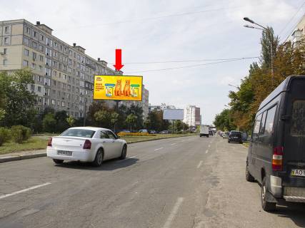Білборд, Бігборд (Борд)   у Києві, 3x6  Шолом-Алейхема вул., 8, роздільник, в сторону вул. Братиславської, ринку "Юність" Фото 1