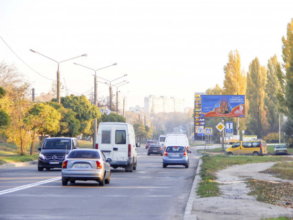 Билборд A в Харькове, 3x6  Тракторобудівників пр. - Танкова вул., 88, в центр фото 1