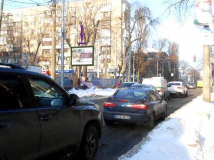 Скроллер B в Киеве Овруцька вул. - Багговутівська вул. - 228650 фото 1