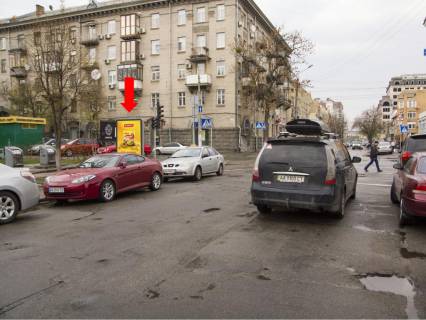 Ситилайт  в Киеве, 1.8x1.2  Спаська вул., 13 - вул. Волоська, в сторону Набережної фото 1