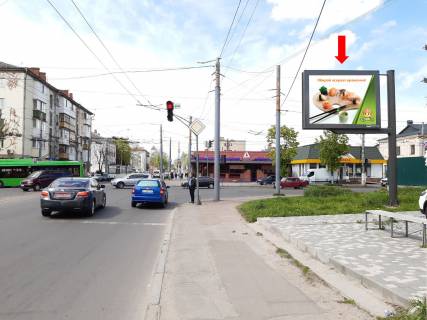Скроллер  в Житомире, 2.3x3.14  Михайла Грушевського (Котовського ) вул. - Покровська (Щорса) вул., біля супермаркету "Сільпо", на світлофорі, в сторону пл. Перемоги - 446647 фото 1