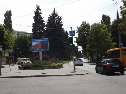 Video Billboard A in Dnipro (Dnipropetrovsk) Gagarina av., 74A, navproti - Kazakova st., svitlofor, prajs za 1 mis, 10sek rolik 1vih / 10hv z 7 do 23 godin ( 96 vihodiv ), rozrahunki dla insih parametriv rozmisenna utocnujte u menedzera - 246619 Photo 1